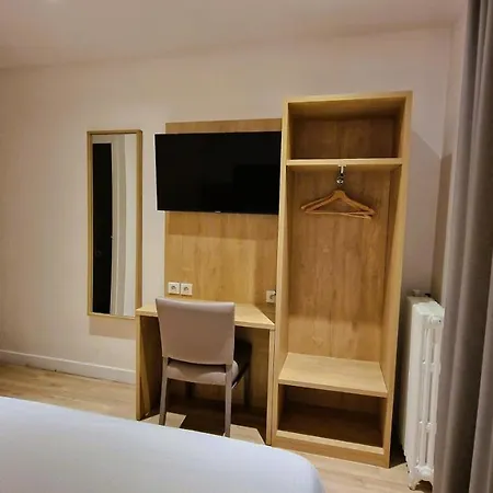 Hotel Mary's - Centre Gare Sncf