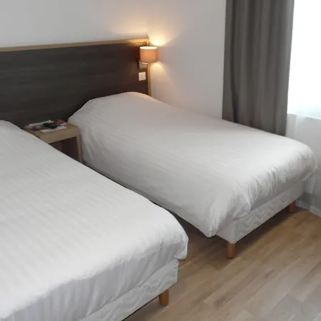 ホテル Mary's - Centre Gare Sncf 3*