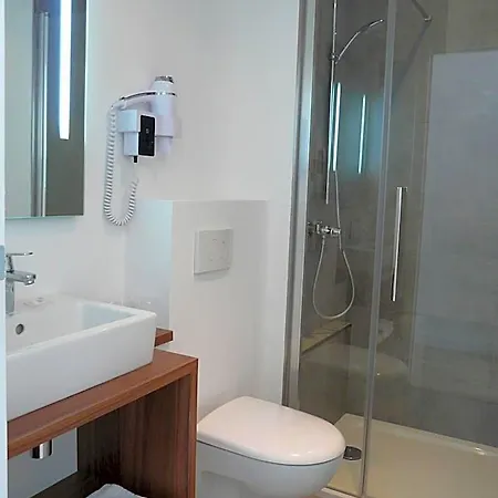 Hotel Mary'S - Caen Centre Gare Sncf Hotel 3*
