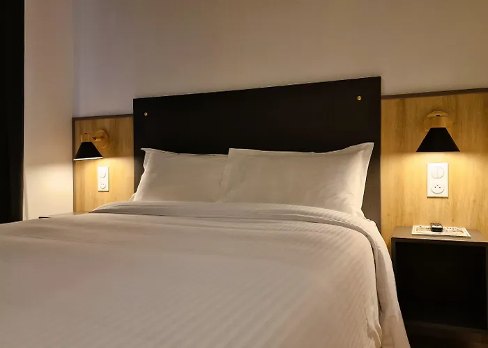 Mary's - Centre Gare Sncf Otel 3*