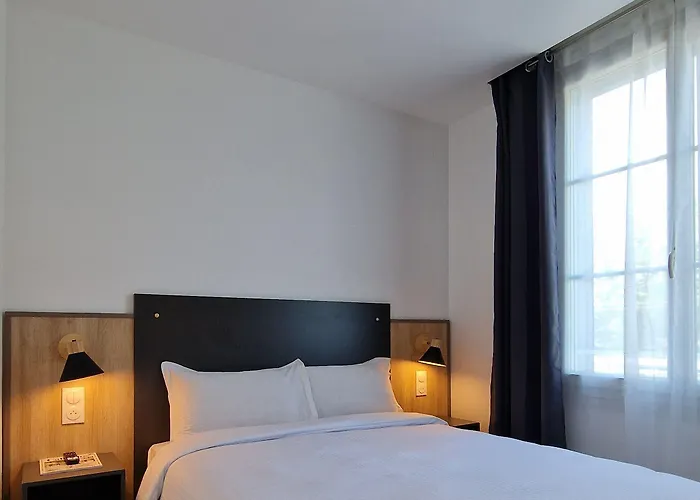 Otel Mary's - Centre Gare Sncf 3*